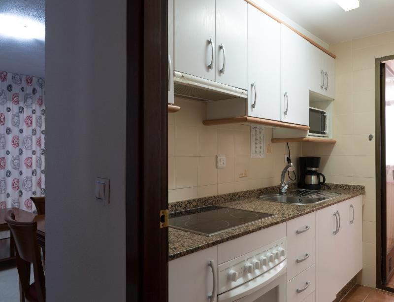 Gemelos 2 Benidorm Habitación foto